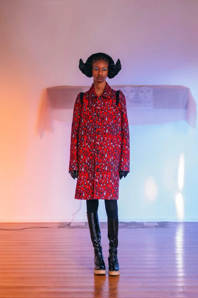 Look 15